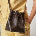 MINI SAC SEAU TELMA SAC SEAU EN CUIR CHOCOLAT MARRON Carnevale Madrid